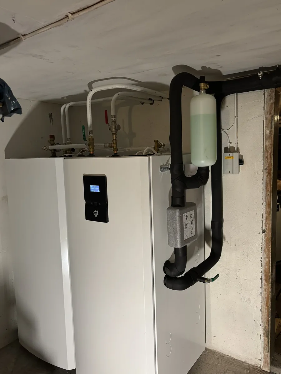Thermia Legend Duo installerad i villa med källare i Skåre